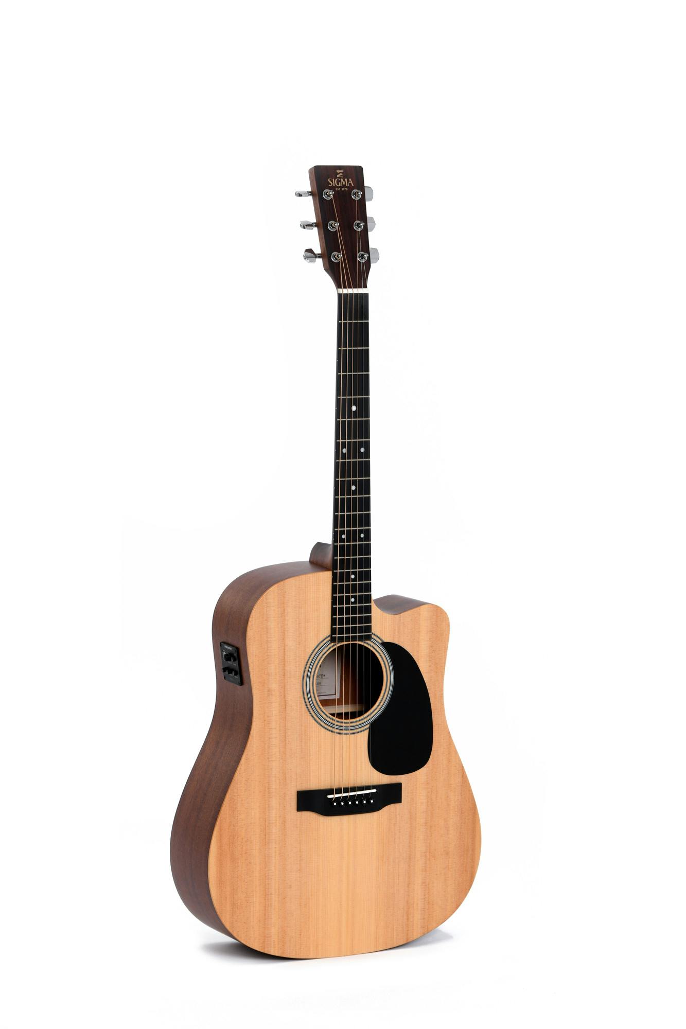 Sigma acoustic deals guitar